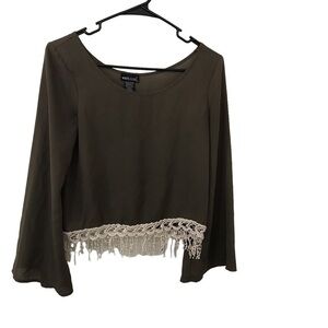 3/$15 Wet seal olive green boho long sleeve top with crochet fray hem